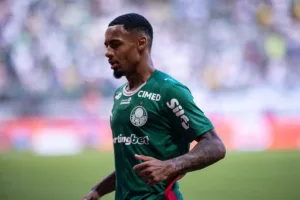 Abel compara Allan a Pedro Neto e explica por que City terá de pagar caro