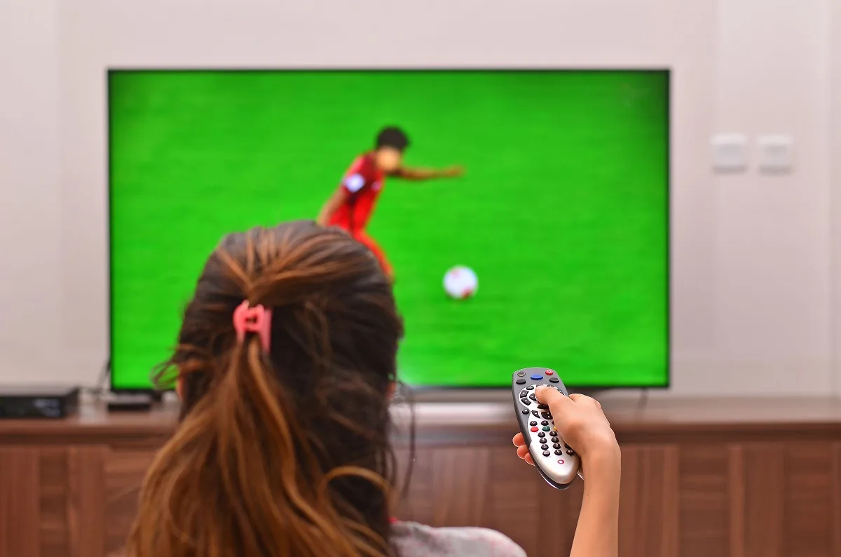 Futebol na TV hoje: Bélgica x França é destaque da agenda de segunda-feira (28)