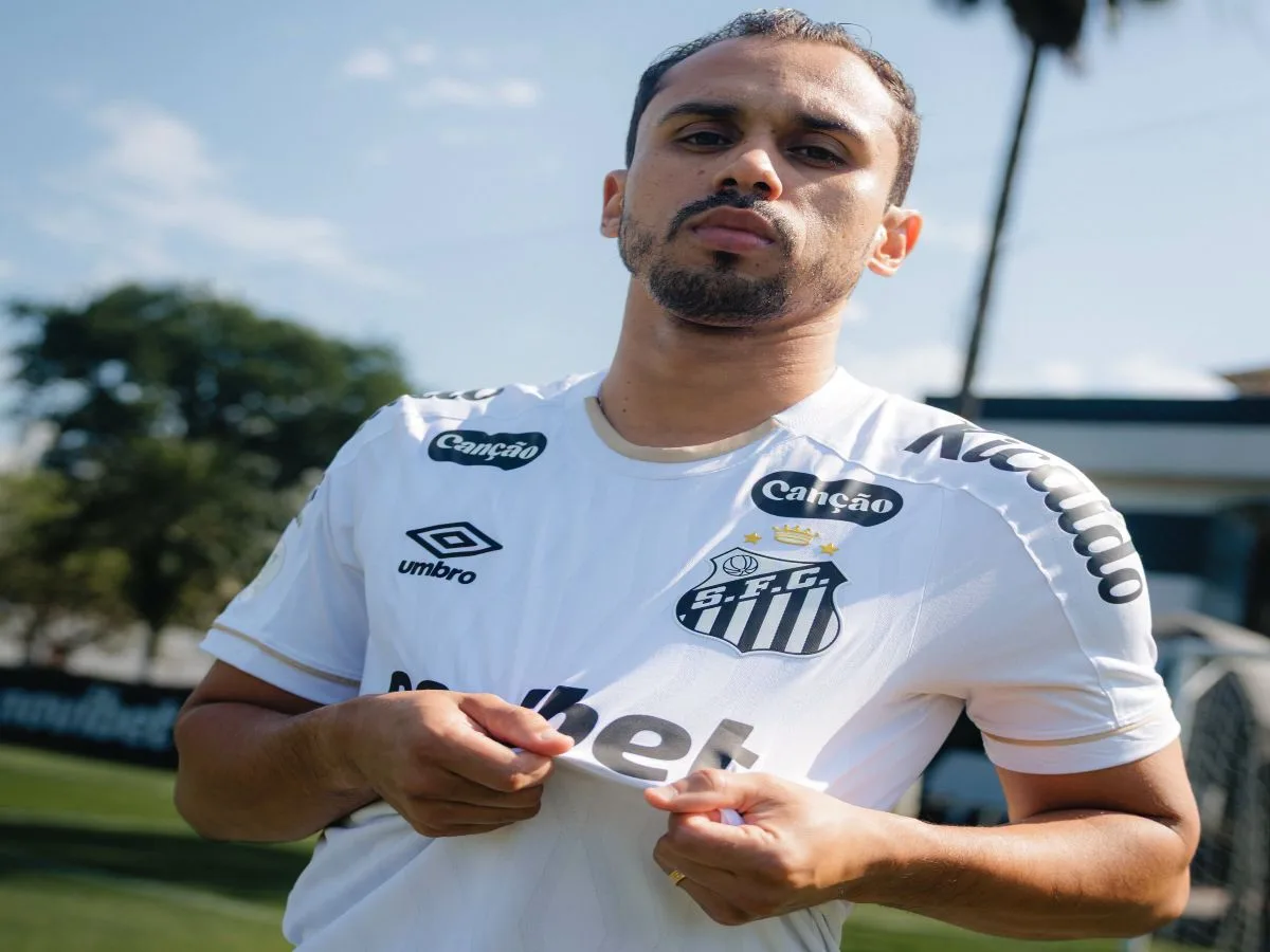 Santos anuncia Lima, ex-Fluminense, e ainda busca mais dois reforços