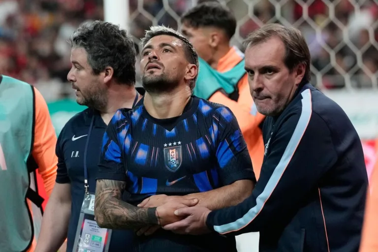 Arrascaeta sofre fratura, terá de passar por cirurgia e preocupa Flamengo para semifinal da Libertadores