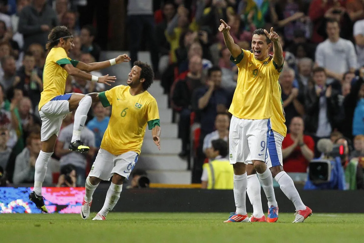 Ex-Seleção brasileira vai disputar torneio de várzea aos 37 anos