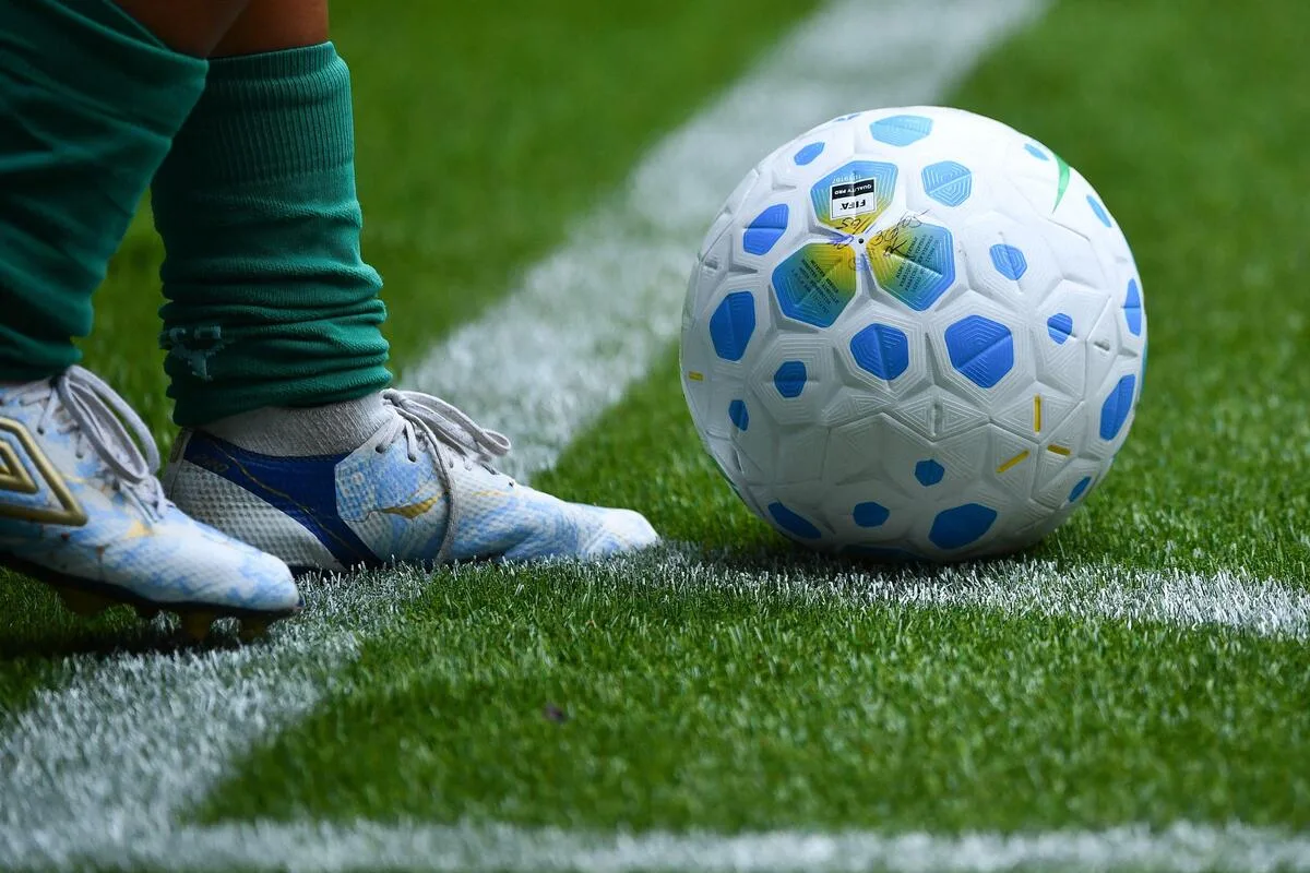 Palmeiras provoca Neymar após críticas ao gramado da Vila Belmiro: “Pode acreditar!”