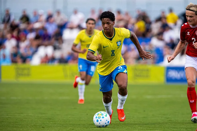 Com seis atletas do exterior, Brasil Sub-20 divulga lista para enfrentar o Peru