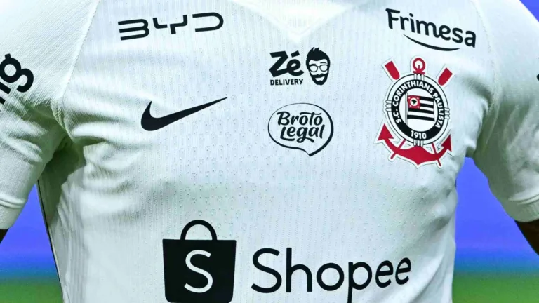 Corinthians fecha patrocínio com Torcedor Premiado e pode faturar R$ 100 milhões