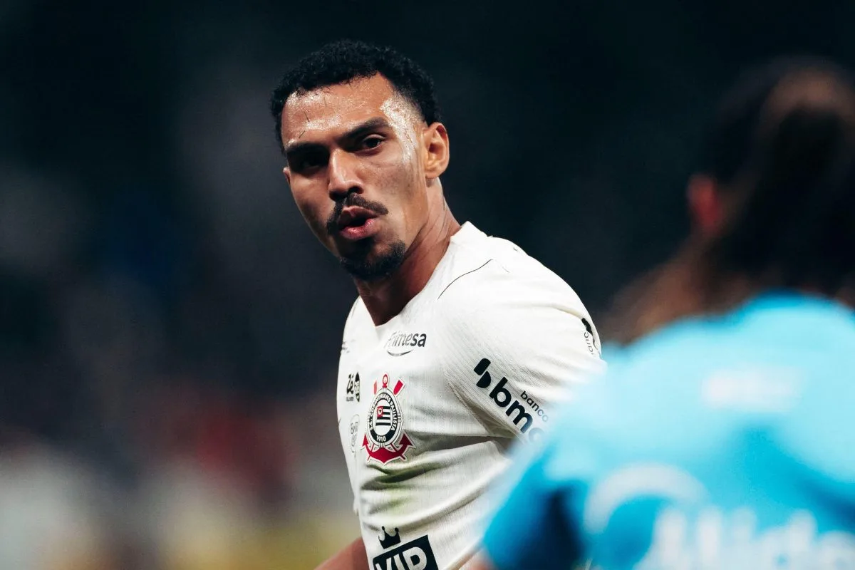 Corinthians enfrenta desgaste emocional com clima de abatimento na zona de rebaixamento