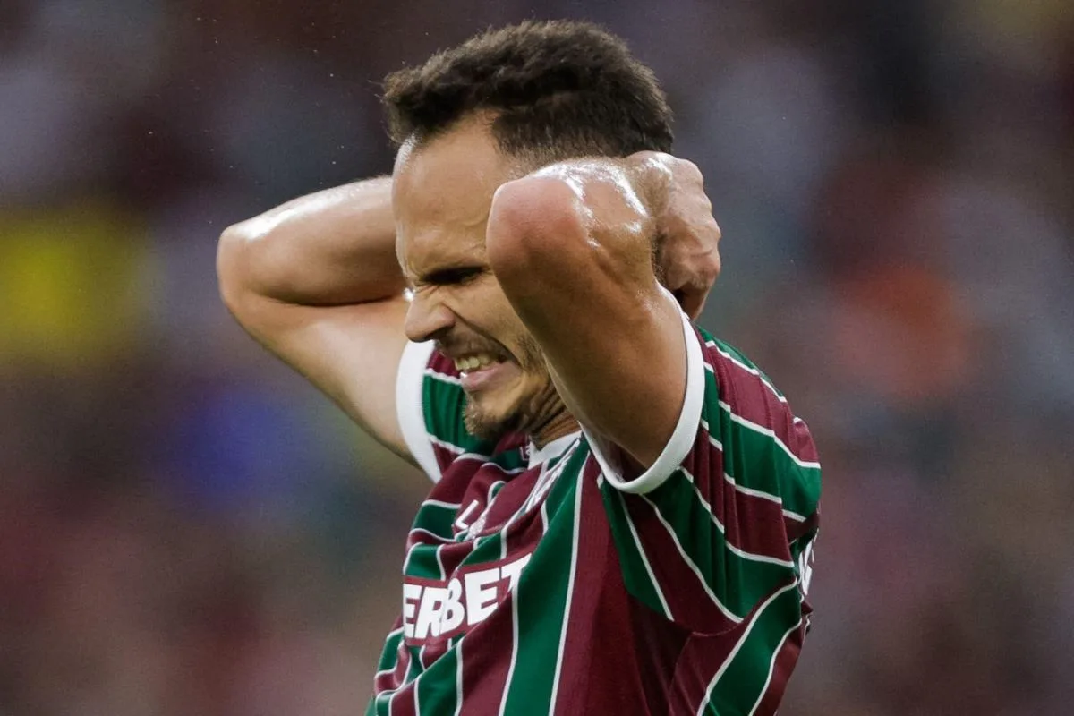 Renê cobra estratégia do Fluminense contra o Palmeiras na Libertadores