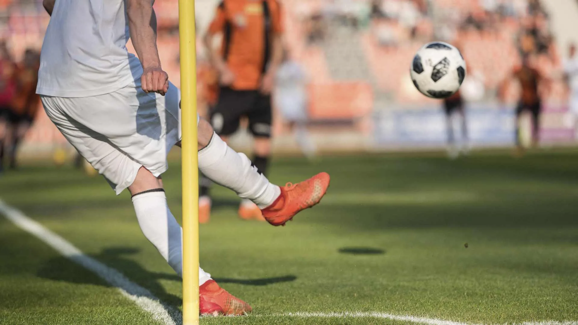 Futebol na TV hoje: Palmeiras x Corinthians e Fla-Flu agitam domingo (11)