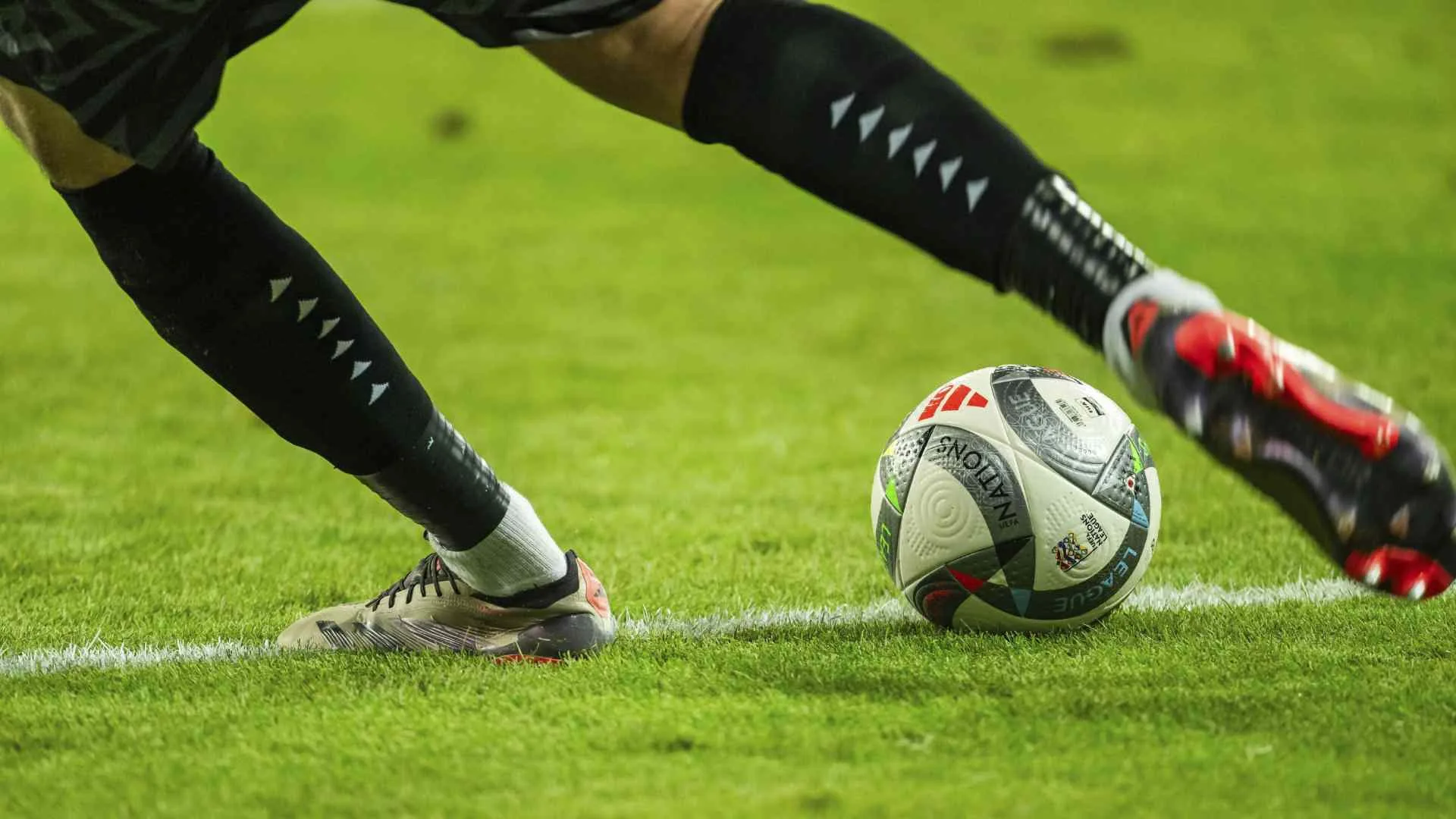 Futebol na TV hoje: do Al-Nassr ao Cruzeiro, saiba onde assistir os jogos nesta segunda-feira (12)