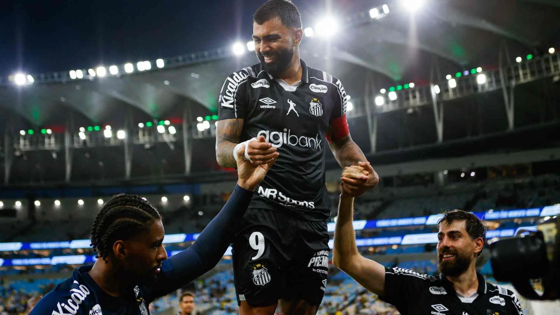 Gabigol chega a 25 gols pelo Santos e vive melhor temporada desde 2022