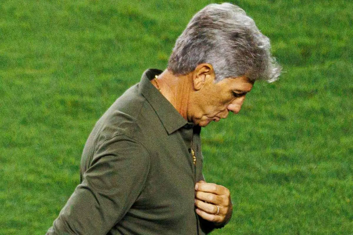 Renato Gaúcho iguala seu pior início no Grêmio na luta contra queda