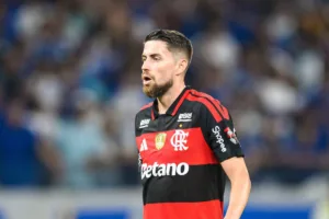 Santos x Flamengo: Jorginho crítica Daronco após expulsão polêmica