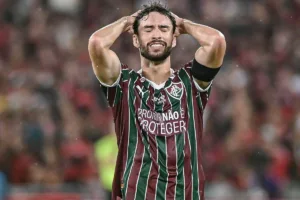 Martinelli fará cirurgia no joelho e não joga mais pelo Fluminense em 2026