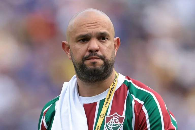 Fluminense projeta Libertadores de 2027 após eliminação para o Palmeiras