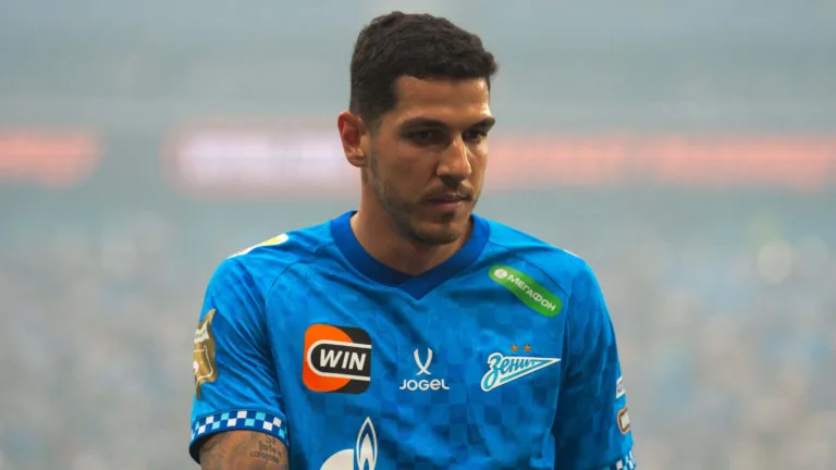 Nino revela exigências do Zenit que barraram sua ida ao Palmeiras ou Fluminense