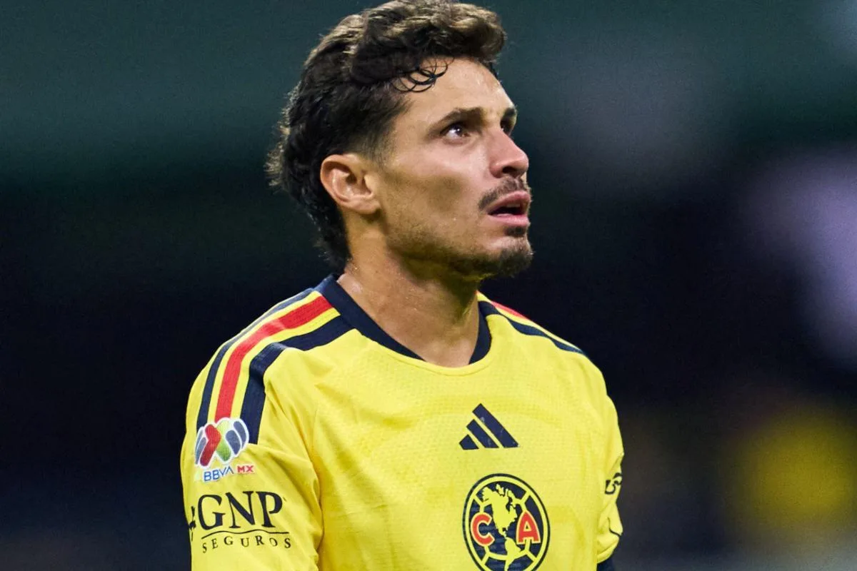 Raphael Veiga volta ao Palmeiras para tratar lesão no ombro e tem futuro indefinido no México