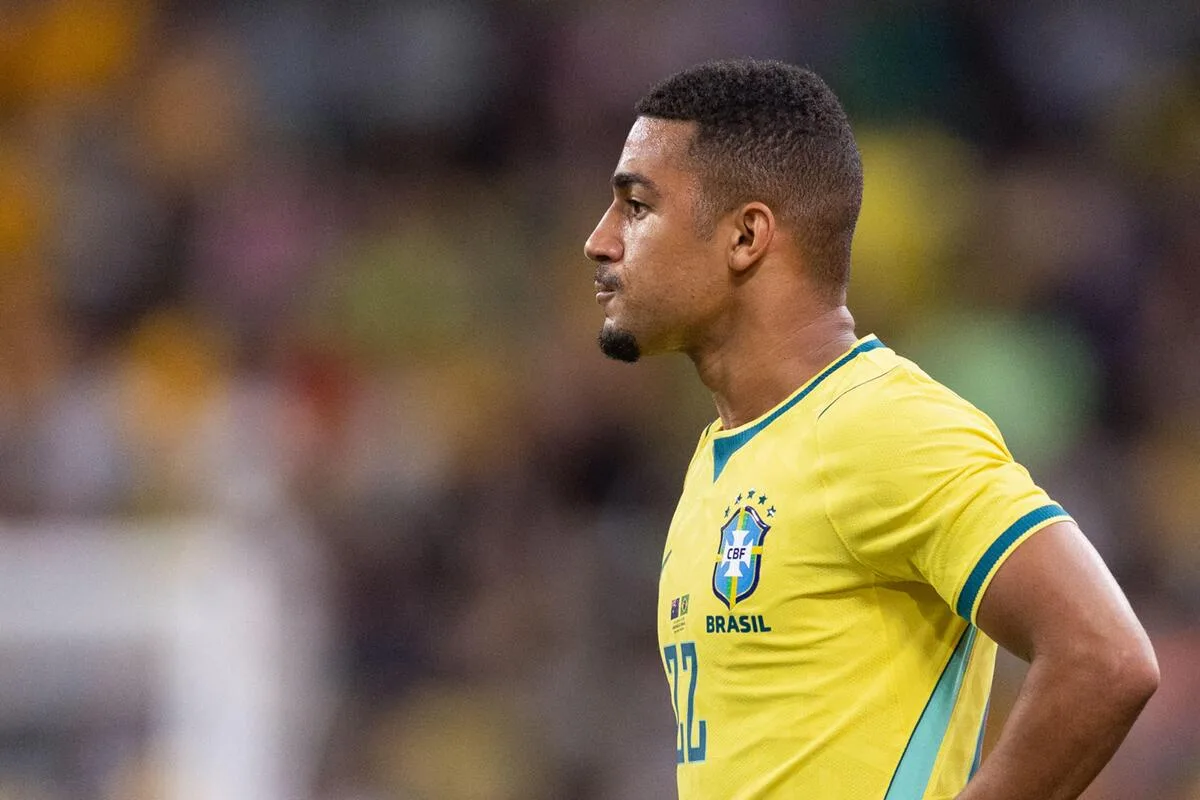 Jogadores do Flamengo decidem em vitória morna do Brasil sobre a Índia